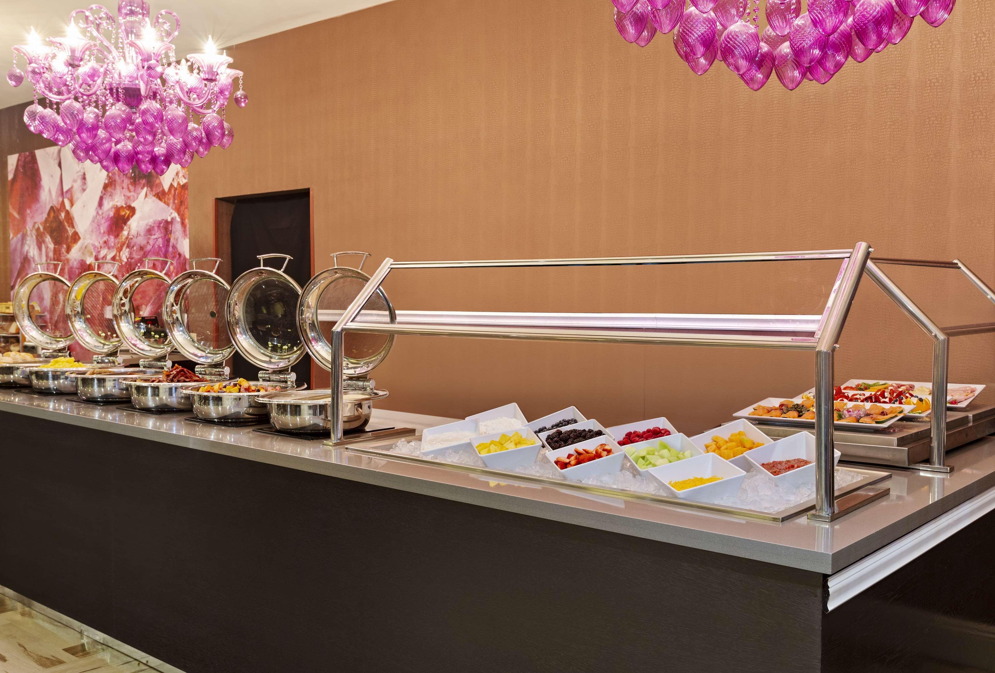 Doubletree By Hilton Orlando East - Ucf Area Hotell Alafaya Exteriör bild